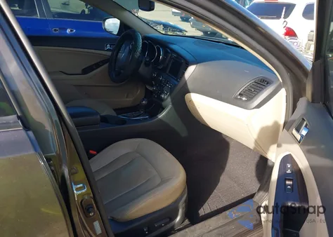 2011 Kia Optima Ex z USA, uszkodzony, nr VIN KNAGN4A77B5173942